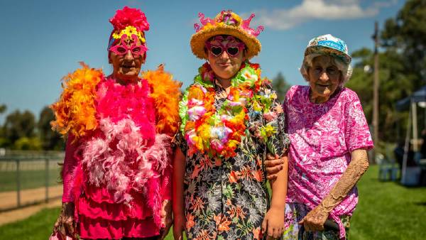 Bright and clear for Cowra Cup meeting fun